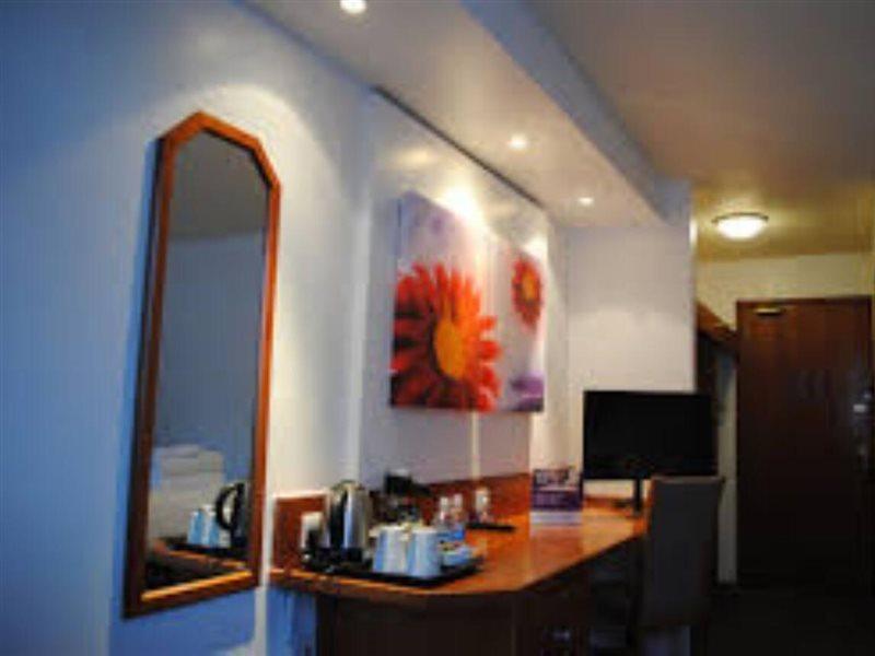 Bluemont Hotel Bromsgrove Eksteriør billede